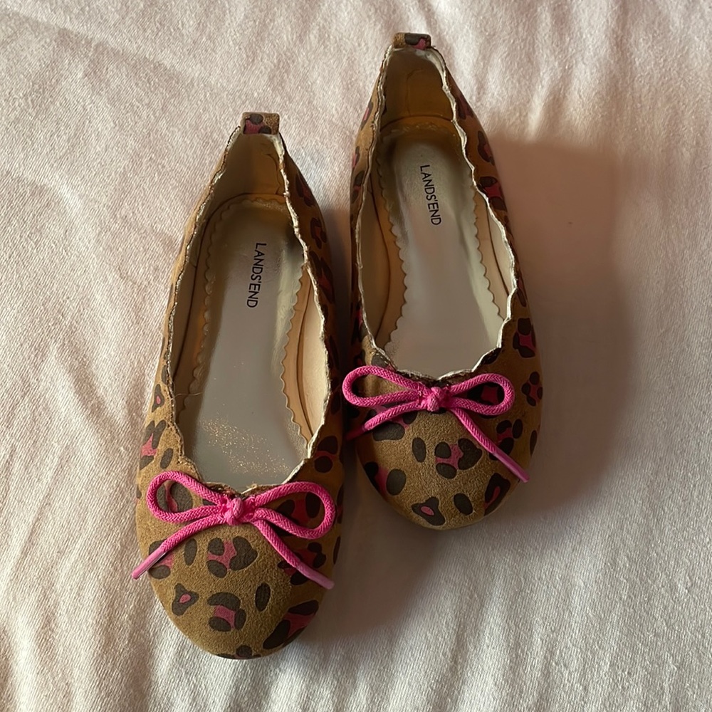 Leopard flats